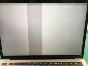 MacBookPro 液晶に縦線 – 修理実績一覧 – パソコン修理NAVI