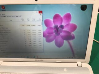 Dynabook 液晶に黒い影 修理実績一覧 パソコン修理navi